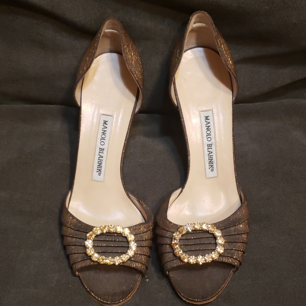 Authentic Manolo Blahnik dress shoes.
